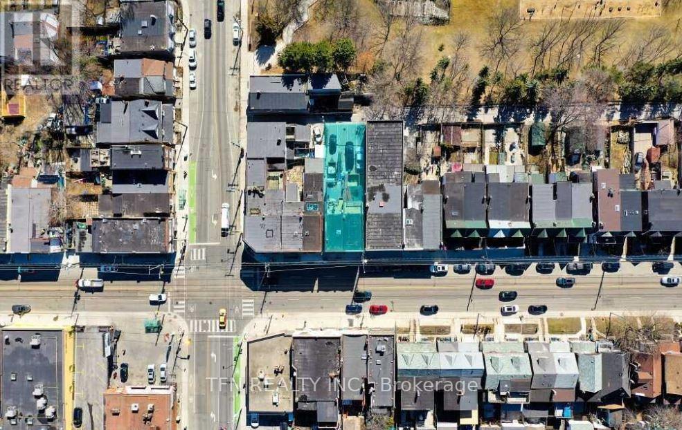 1279-1281 Gerrard Street E, Toronto (Greenwood-Coxwell), Ontario  M4L 1Y5 - Photo 4 - E12270469