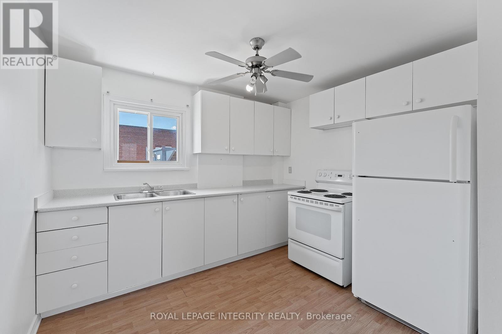 28,32,34 - 28-34 Market Street, Smiths Falls, Ontario  K7A 2E6 - Photo 31 - X12270692