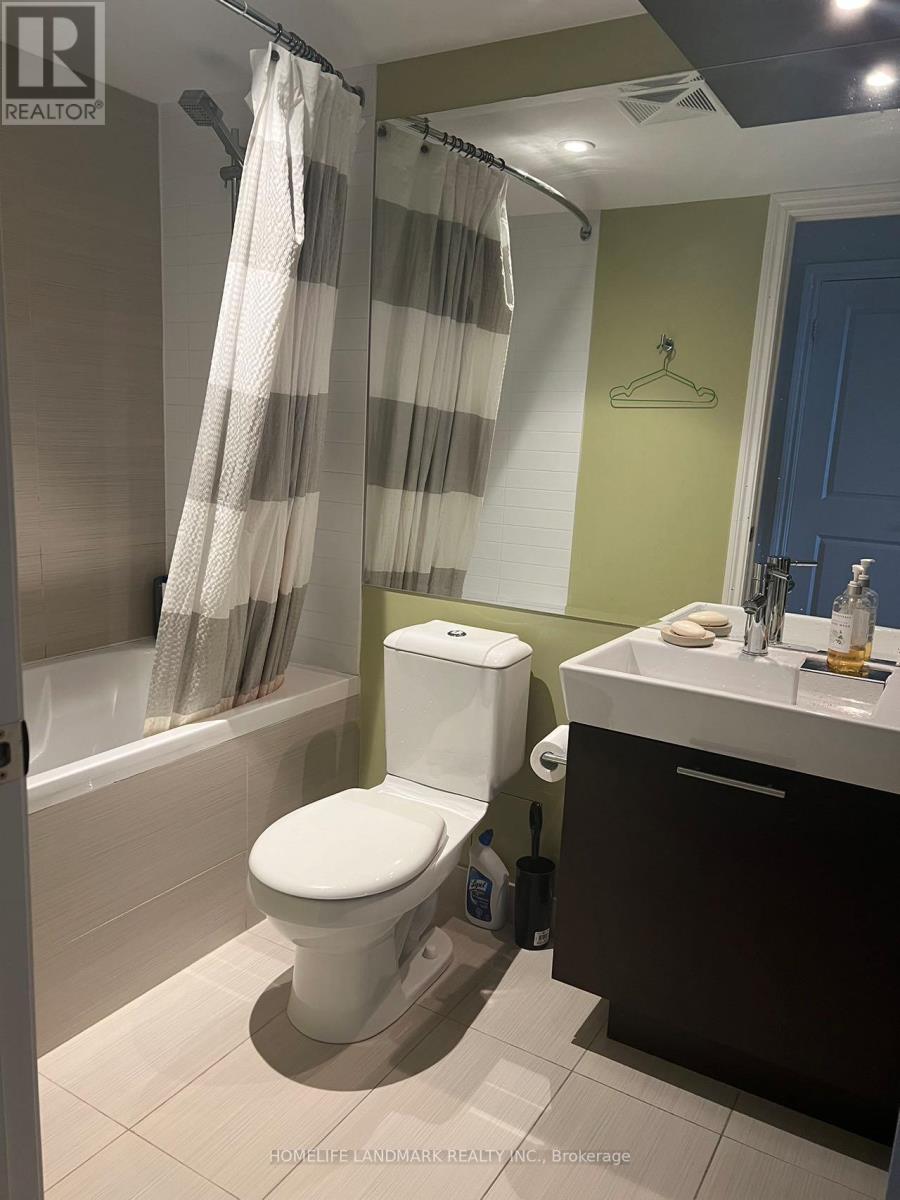 5603 - 386 Yonge Street, Toronto (Bay Street Corridor), Ontario  M5B 0A5 - Photo 11 - C12270708