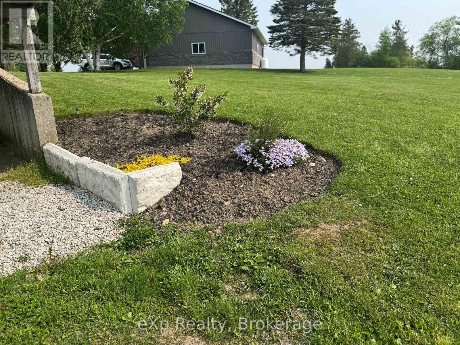 953 Greenock-Brant Line, Brockton, Ontario  N0G 1J0 - Photo 10 - X11987789