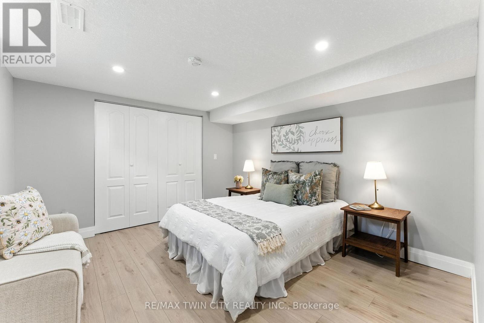 1574 Clyde Road, North Dumfries, Ontario  N1R 5S7 - Photo 42 - X12270477