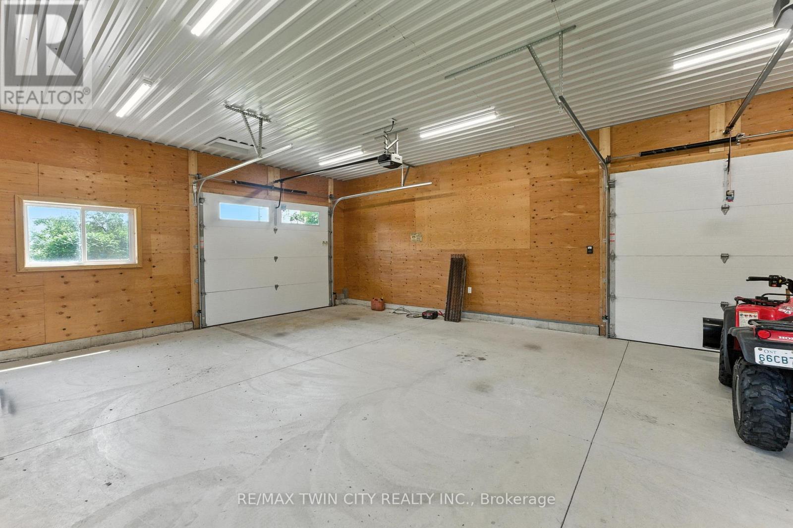 1574 Clyde Road, North Dumfries, Ontario  N1R 5S7 - Photo 47 - X12270477