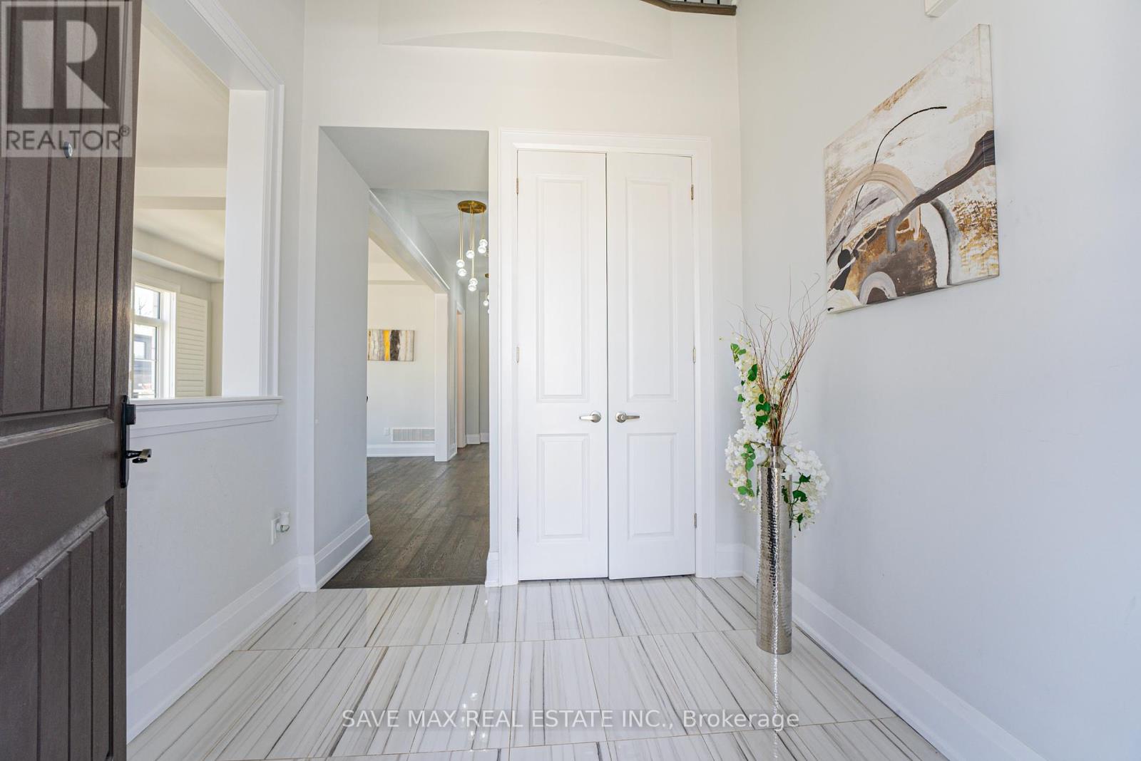 Property at 1250 UPPER THAMES DRIVE image 4