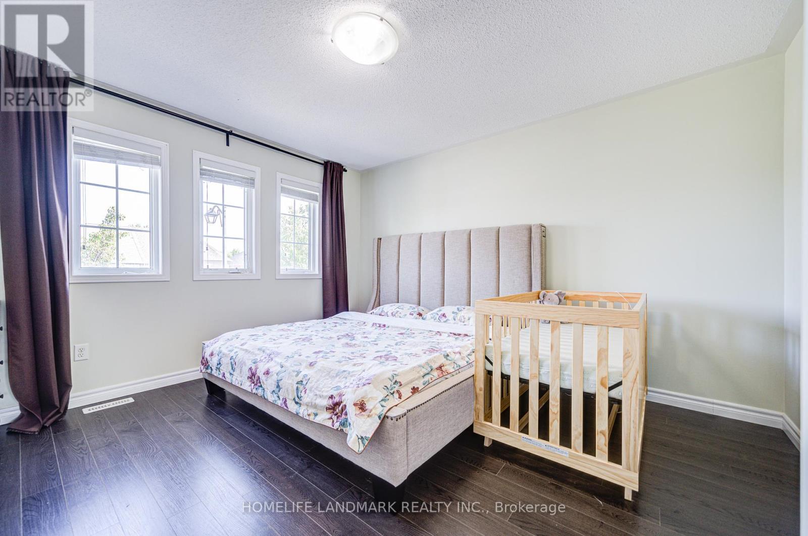 55 Lewis Honey Drive, Aurora, Ontario  L4G 0J4 - Photo 19 - N12270559