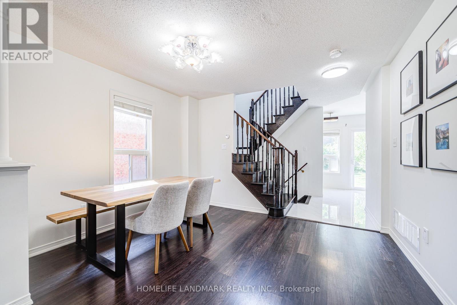55 Lewis Honey Drive, Aurora, Ontario  L4G 0J4 - Photo 5 - N12270559