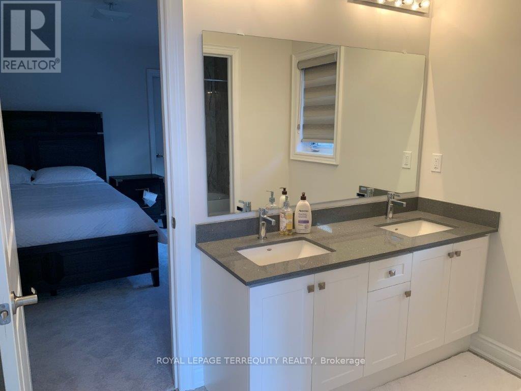 87 Big Canoe Drive, Georgina (Sutton & Jackson's Point), Ontario  L0E 1R0 - Photo 16 - N12270633