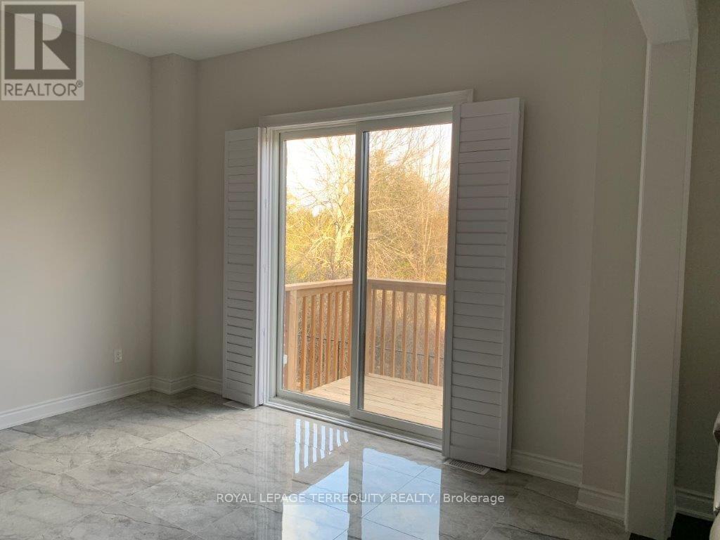 87 Big Canoe Drive, Georgina (Sutton & Jackson's Point), Ontario  L0E 1R0 - Photo 8 - N12270633