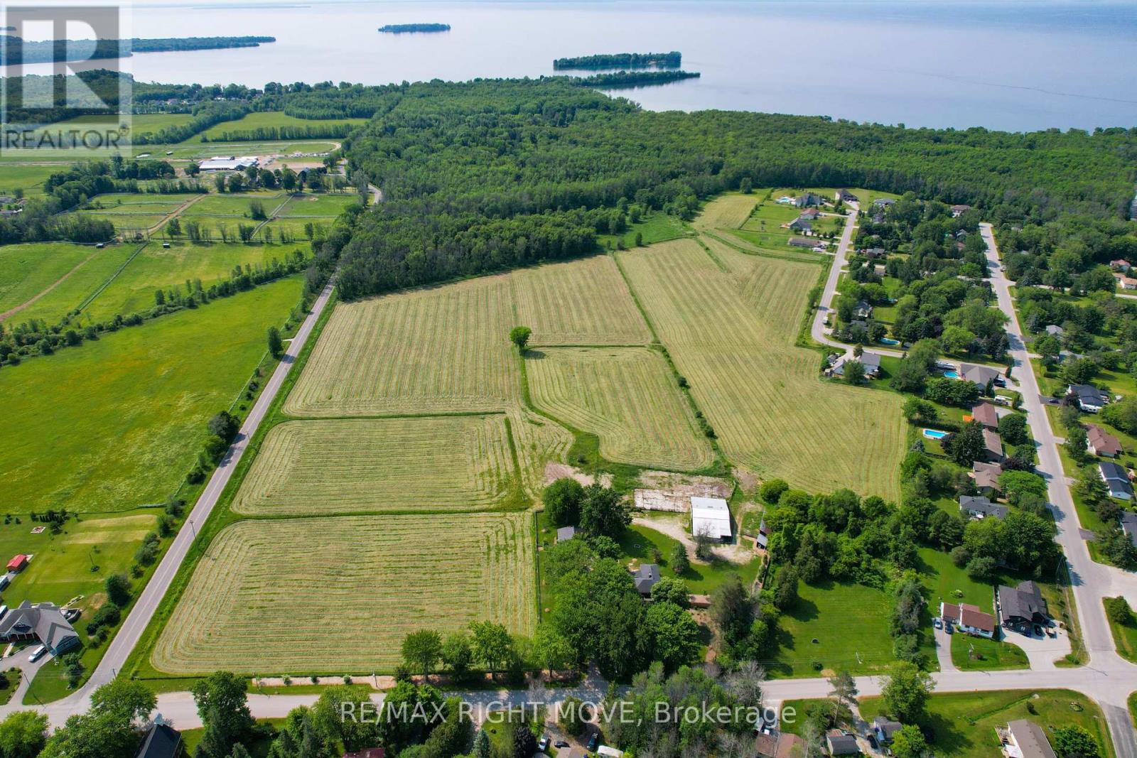 51 Balsam Road, Ramara, Ontario  L3V 0K8 - Photo 18 - S12270560