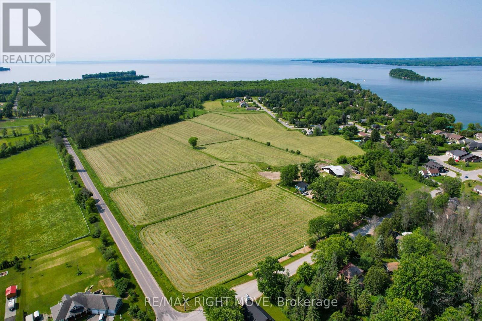 51 Balsam Road, Ramara, Ontario  L3V 0K8 - Photo 5 - S12270560