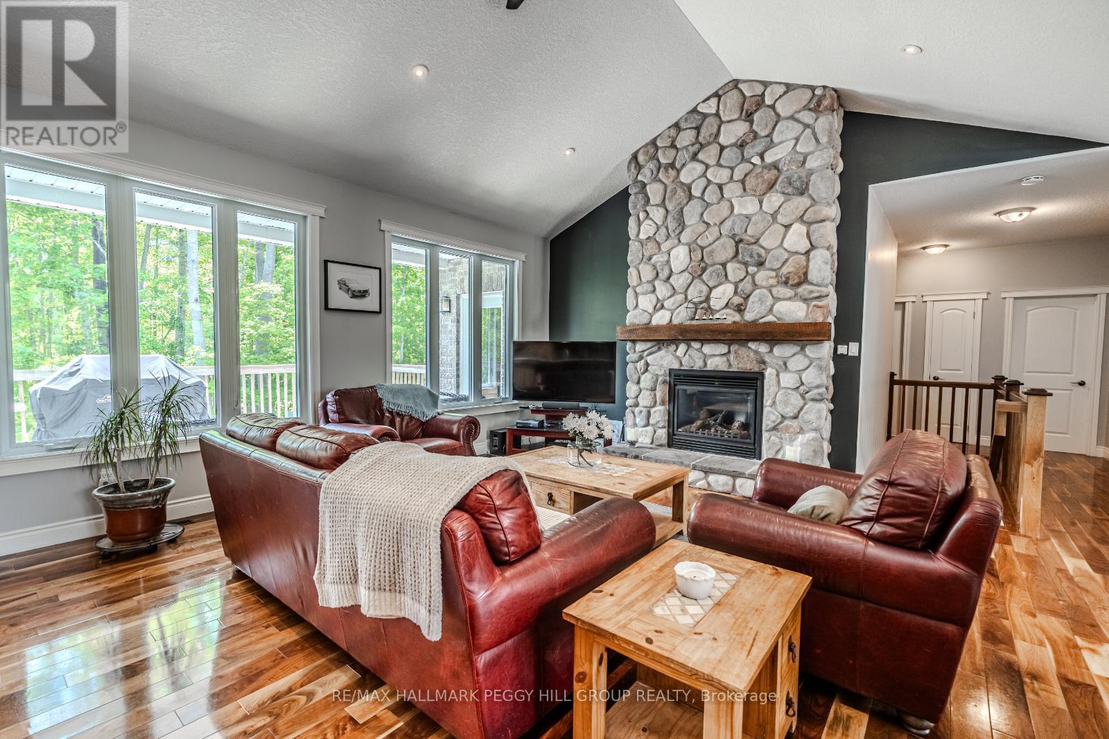 Property at 33 SPRINGHOME ROAD image 3