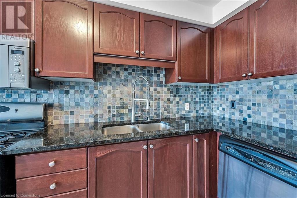 8 Fairhaven Drive, Stoney Creek, Ontario  L8J 3X7 - Photo 12 - 40736877