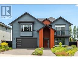 628 Lance Pl University District