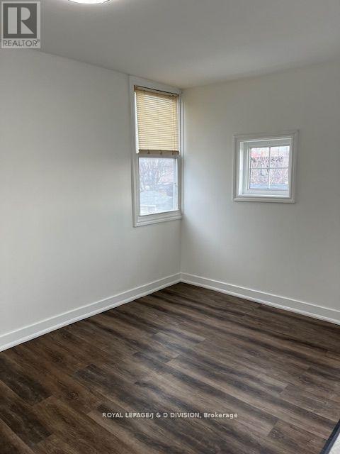 Upper - 169 Chambers Avenue, Toronto, Ontario  M6N 3M5 - Photo 10 - W12270605