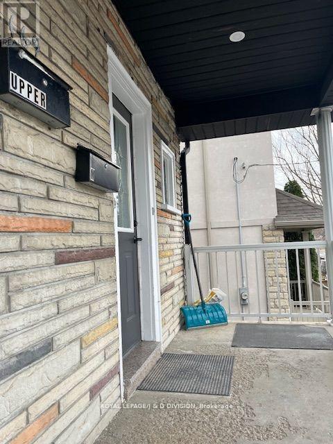 Upper - 169 Chambers Avenue, Toronto, Ontario  M6N 3M5 - Photo 2 - W12270605