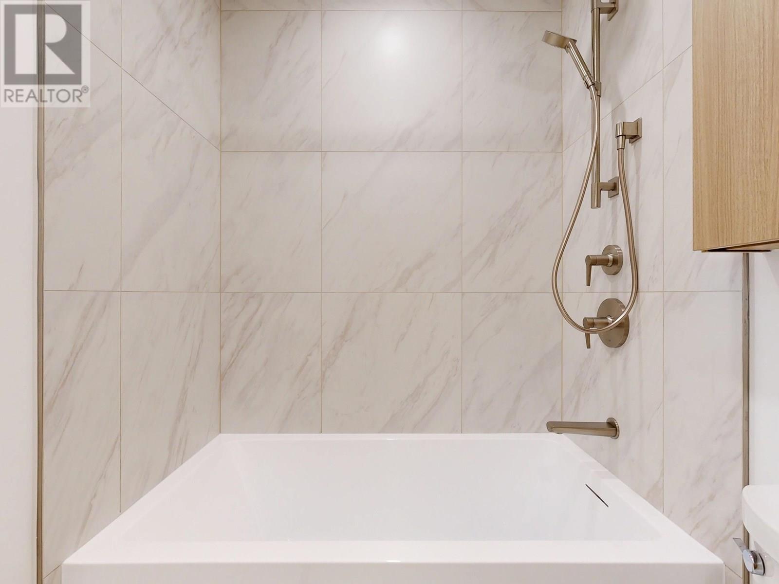 902 626 Claremont Street, Coquitlam, British Columbia  V3J 3T4 - Photo 25 - R3024321