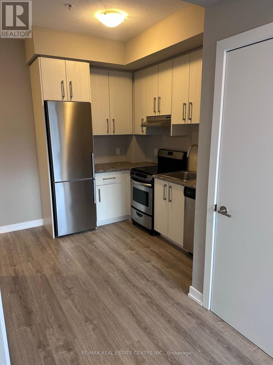 313 - 10 Esplanade Lane, Grimsby, Ontario  L3M 0H1 - Photo 14 - X12270610