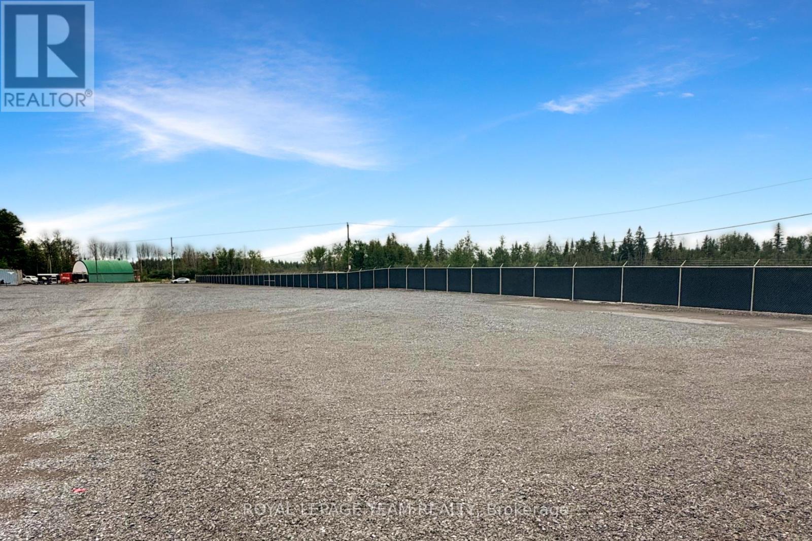 557 Jinkinson Road, Ottawa, Ontario  K2S 1B9 - Photo 4 - X12270792