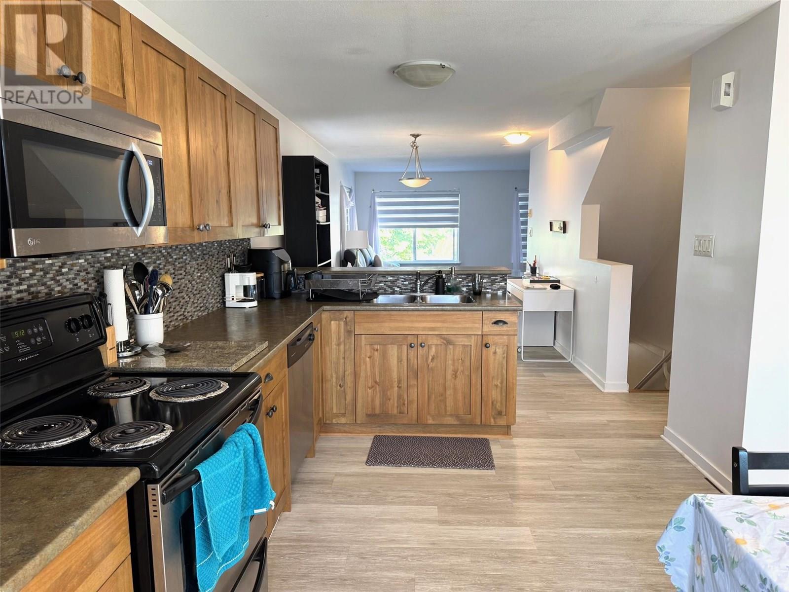 1970 Braeview Place Unit# 27, Kamloops, British Columbia  V1S 0A2 - Photo 9 - 10355101