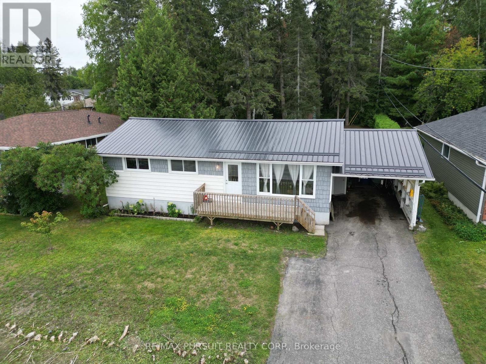 500 Agnes Avenue, Temiskaming Shores, Ontario  P0J 1P0 - Photo 2 - T12270795