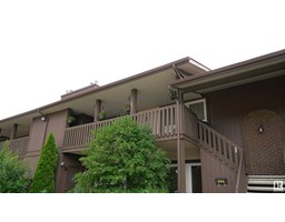 245 SURREY GARDENS GD NW Lymburn