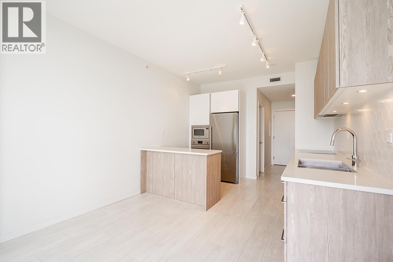 603 691 North Road, Coquitlam, British Columbia  V3J 0H9 - Photo 5 - R3022080