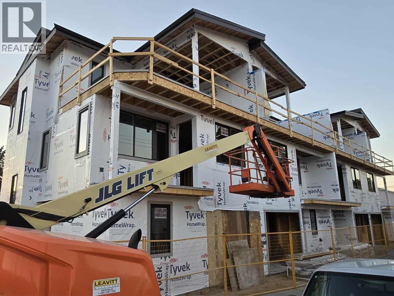 724 Morrison Avenue Unit# 3, Kelowna, British Columbia