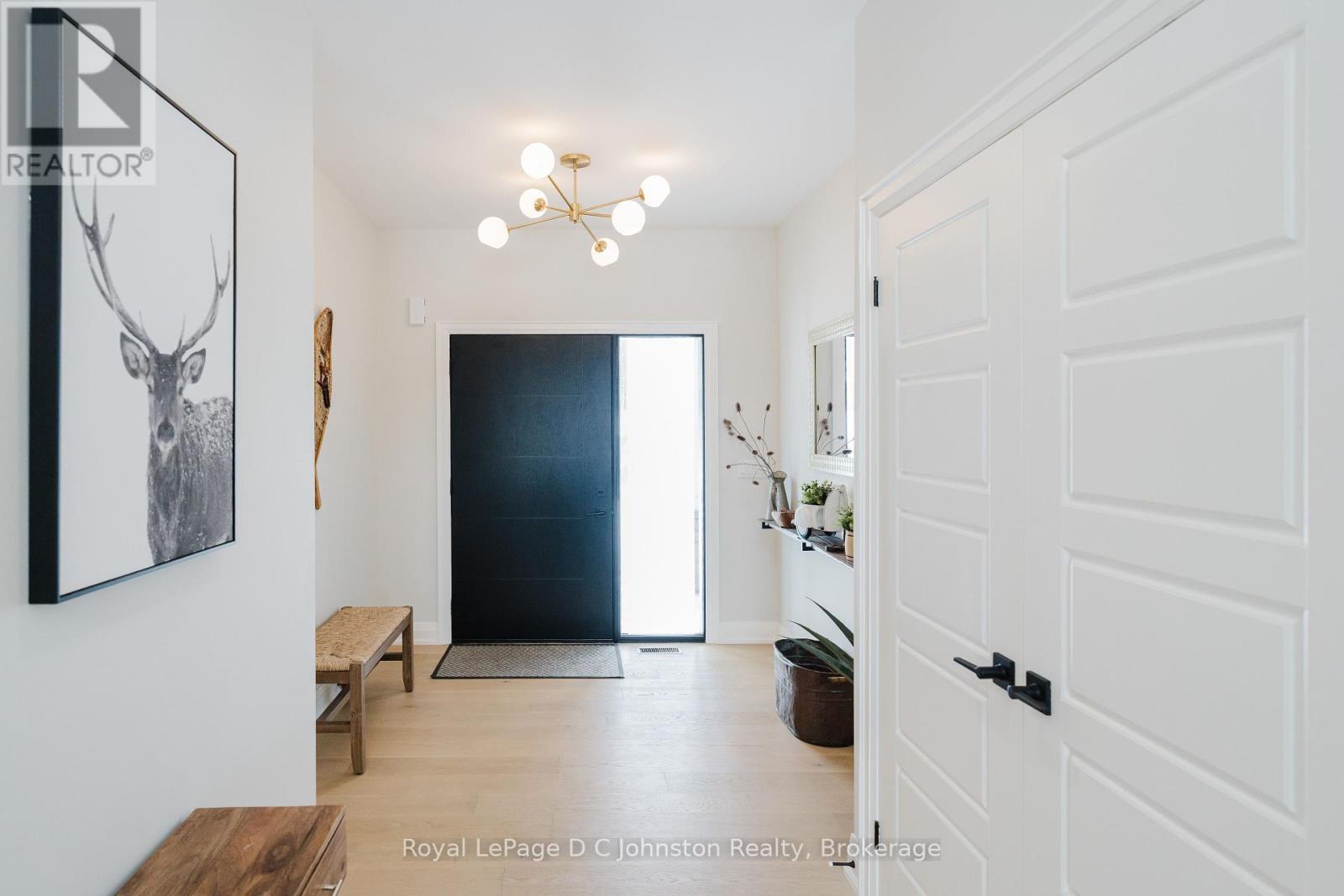 167 Alexandria Street, Georgian Bluffs, Ontario  N4K 0G2 - Photo 8 - X12270886