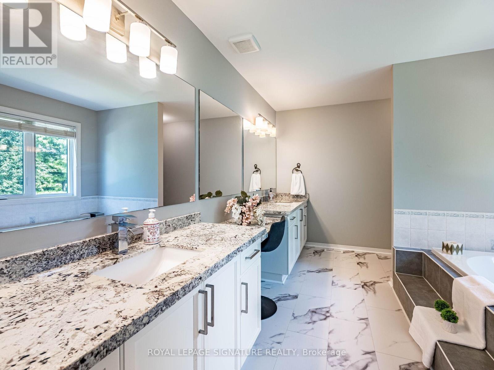 1013 Freeman Trail W, Milton (Be Beaty), Ontario  L9T 5T3 - Photo 32 - W12270749