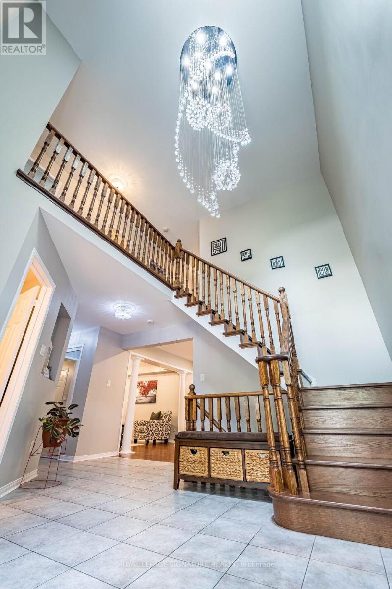 1013 Freeman Trail W, Milton (Be Beaty), Ontario  L9T 5T3 - Photo 6 - W12270749