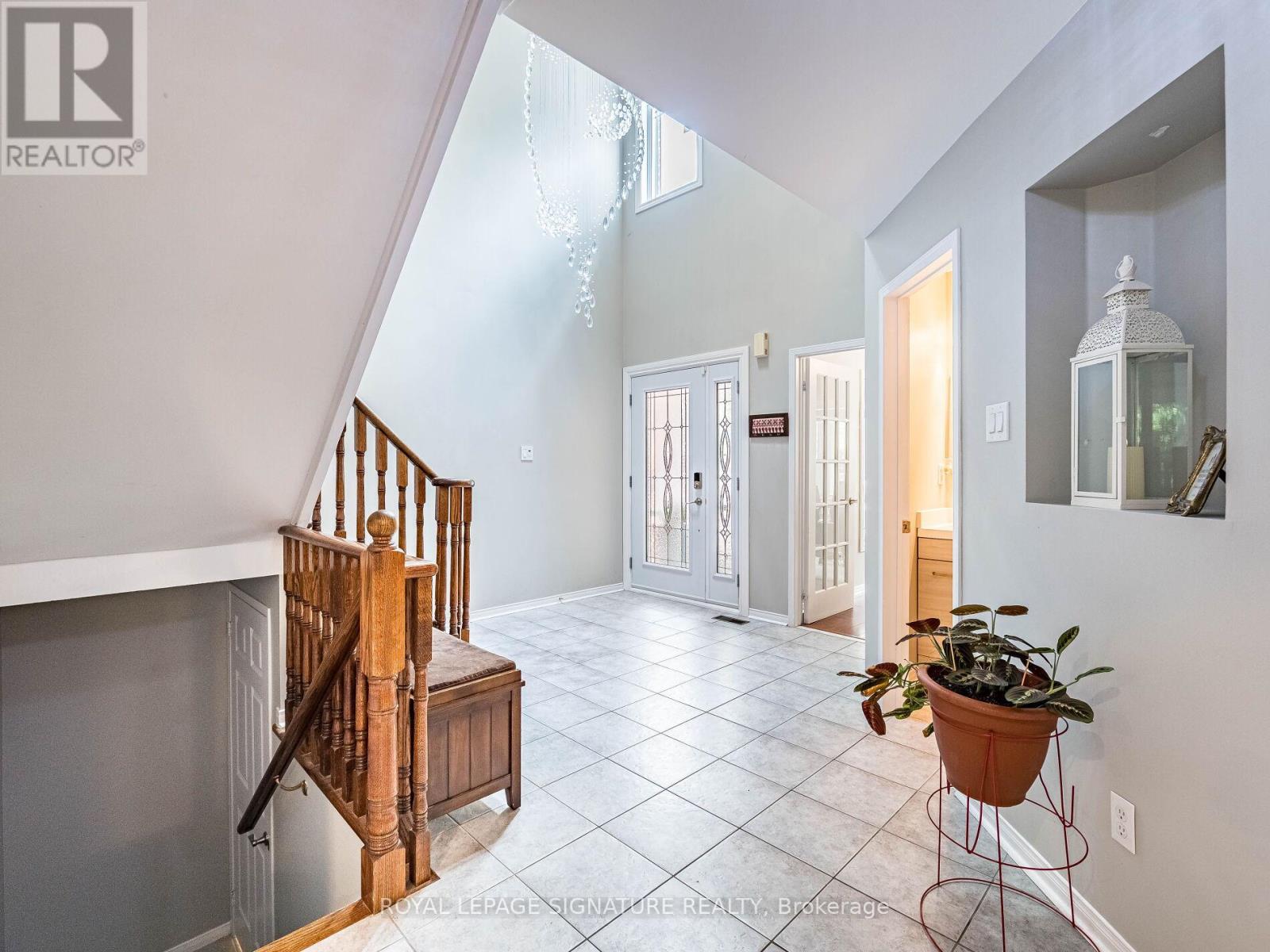 1013 Freeman Trail W, Milton (Be Beaty), Ontario  L9T 5T3 - Photo 8 - W12270749