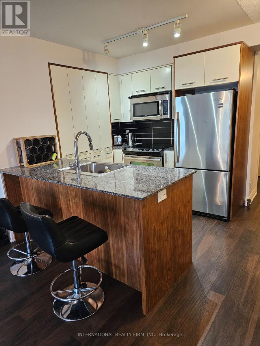 1005 - 1 Valhalla Inn Road N, Toronto, Ontario  M9B 1S9 - Photo 9 - W12270776