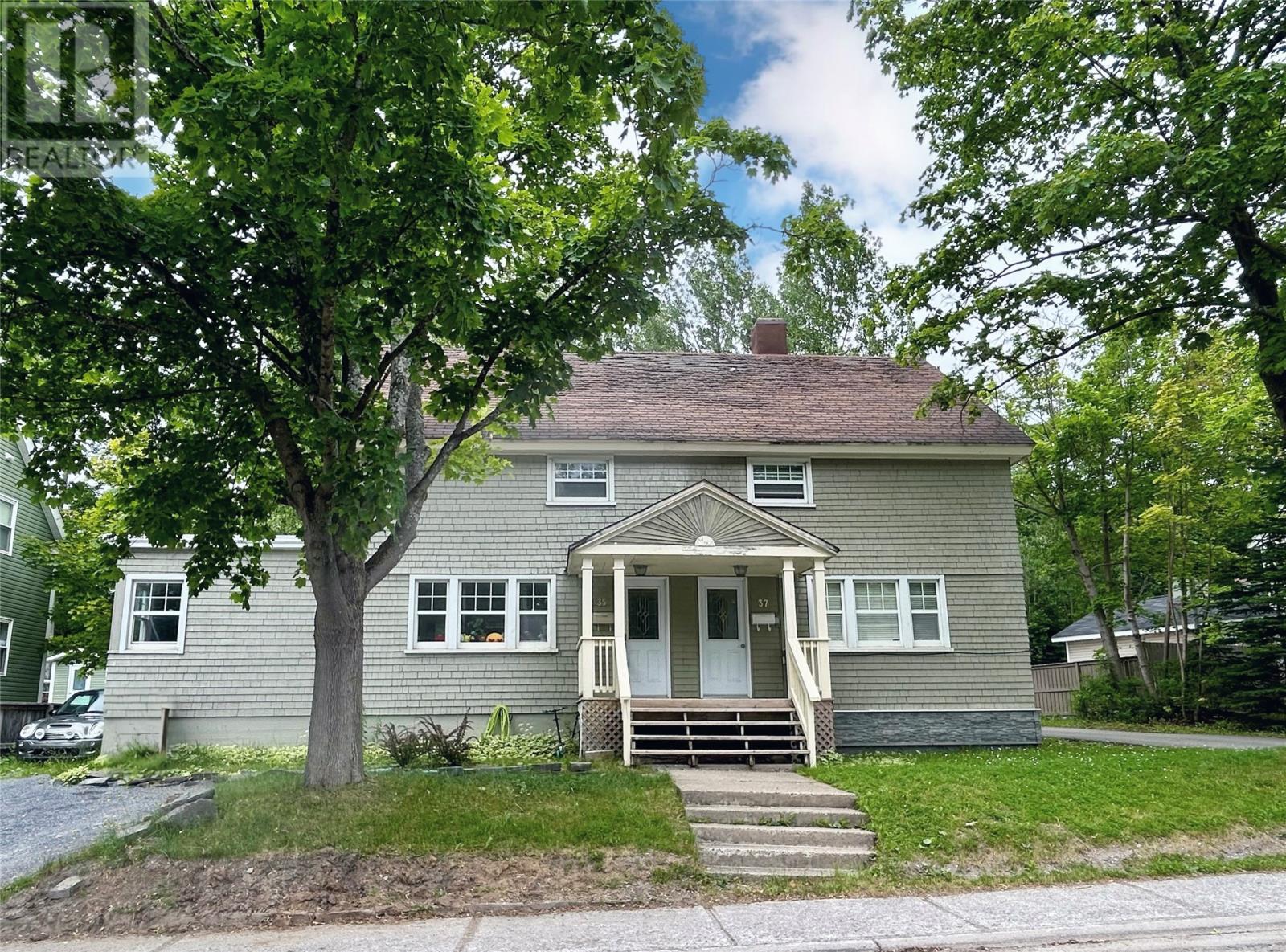 Property at 35 East Valley Road image 1