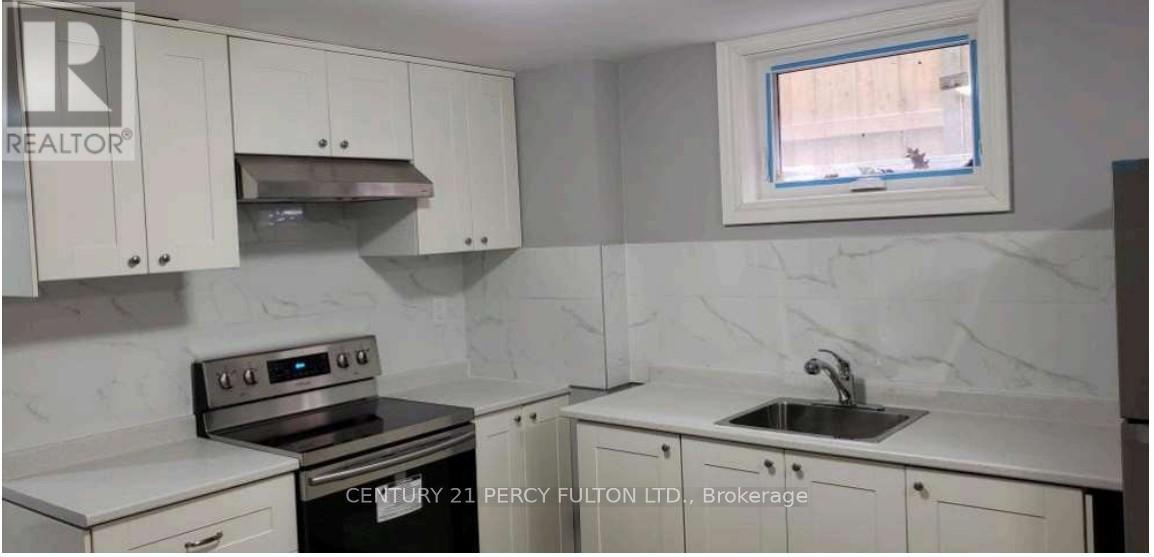 2 Mack Avenue, Toronto, Ontario  M1L 1L9 - Photo 5 - E12270867