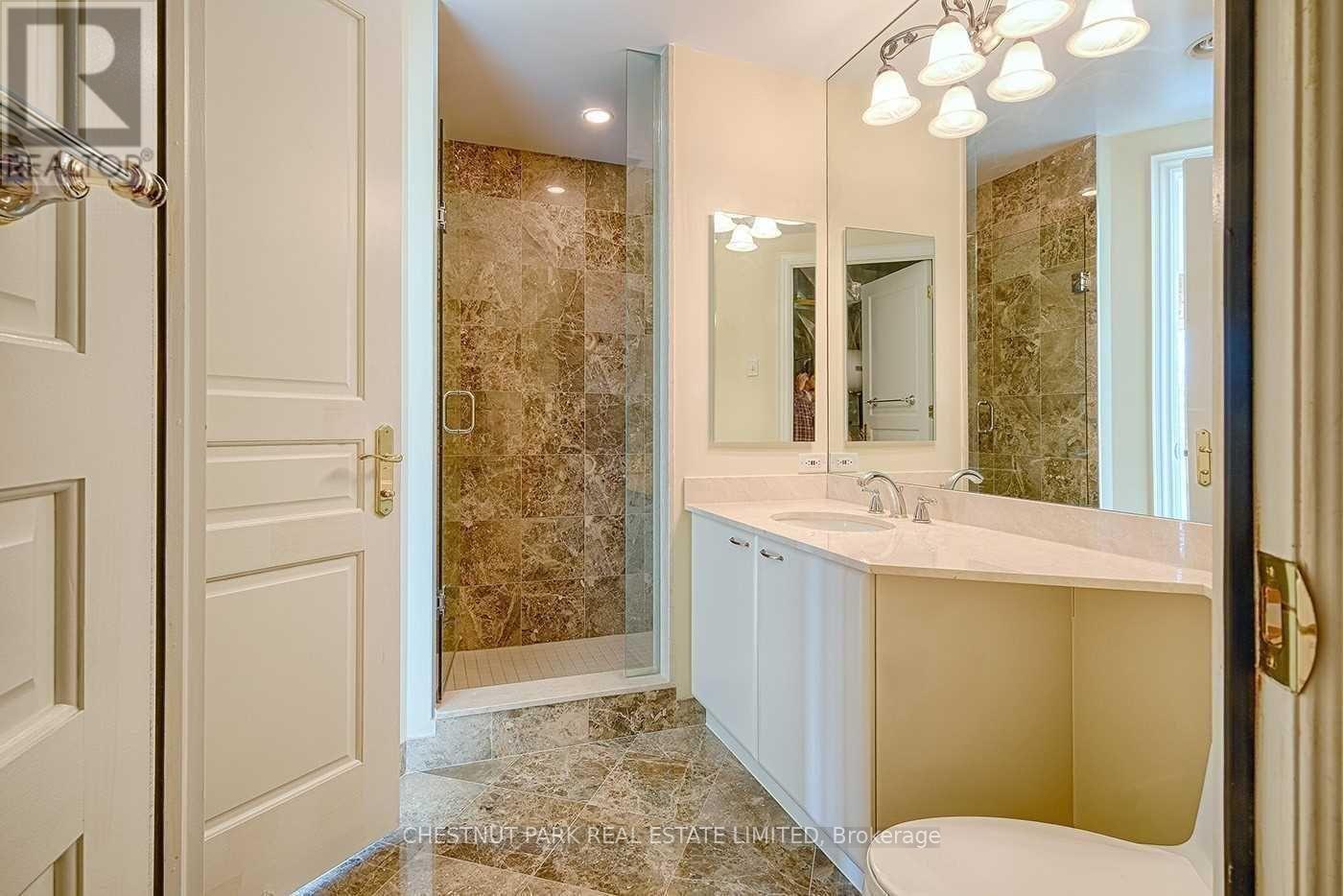 212 - 7071 Bayview Avenue, Markham (Bayview Glen), Ontario  L3T 7Y8 - Photo 19 - N12270915