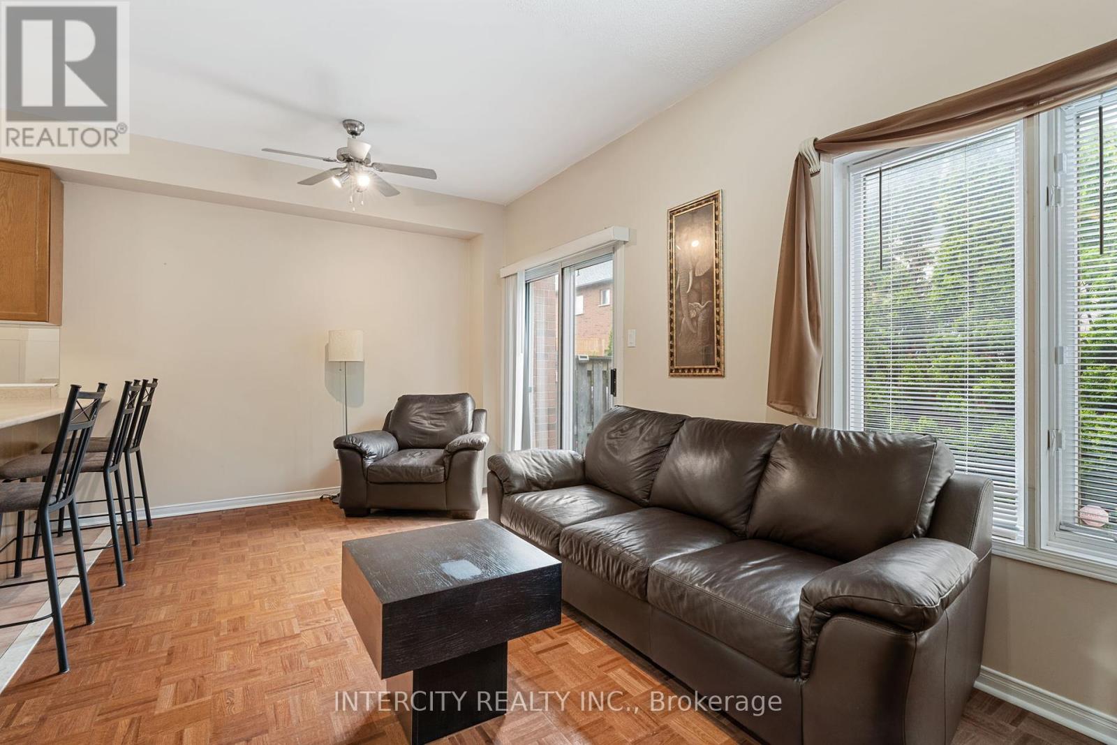 17 - 15 Pottery Place, Vaughan, Ontario  L4L 9J6 - Photo 18 - N12270933