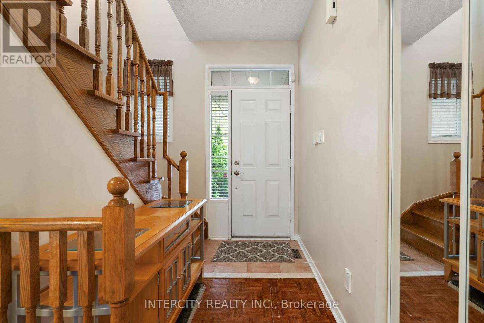 17 - 15 Pottery Place, Vaughan, Ontario  L4L 9J6 - Photo 6 - N12270933