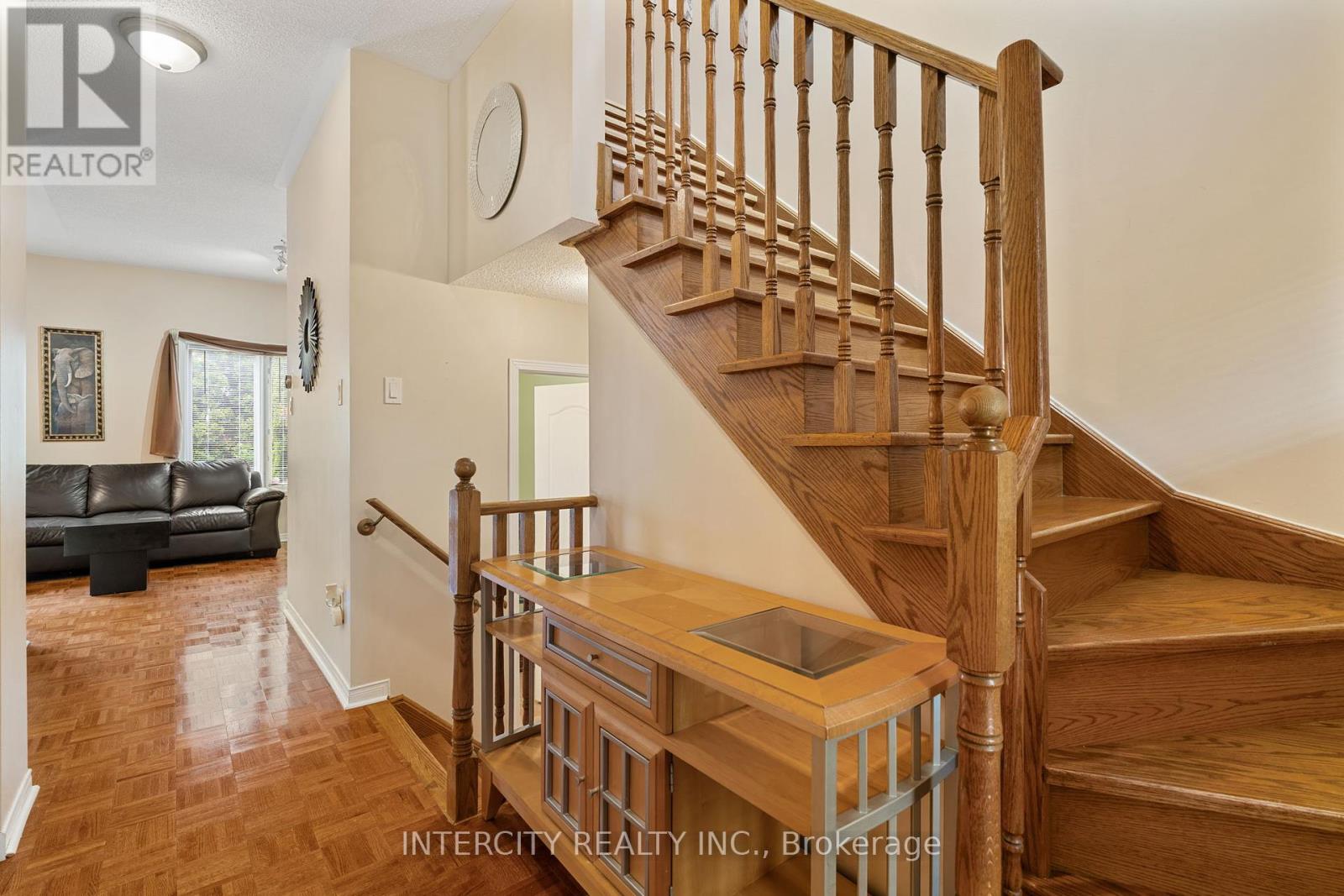 17 - 15 Pottery Place, Vaughan, Ontario  L4L 9J6 - Photo 7 - N12270933