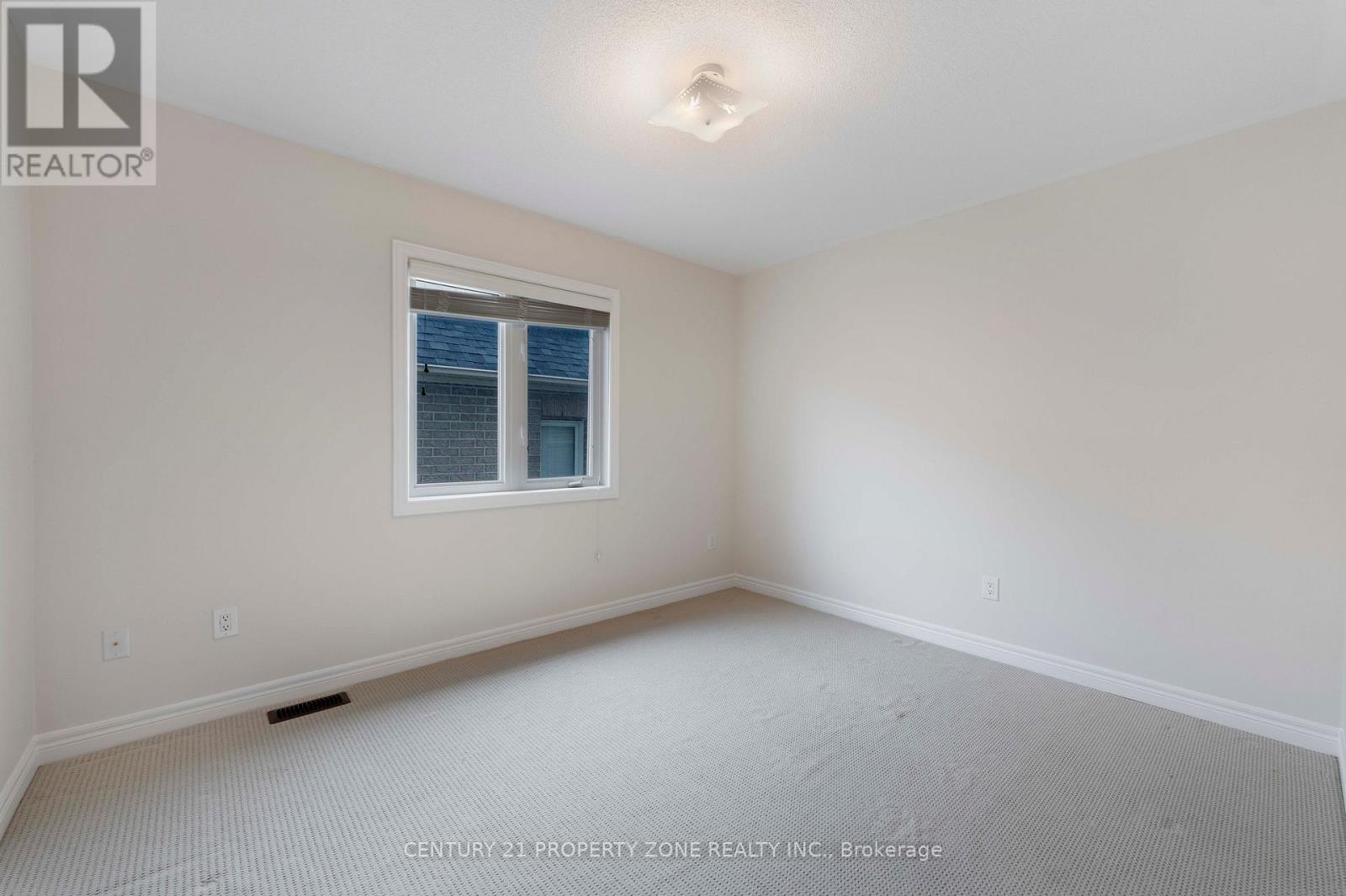 9 Booth Street, Bradford West Gwillimbury, Ontario  L3Z 0A3 - Photo 26 - N12270943