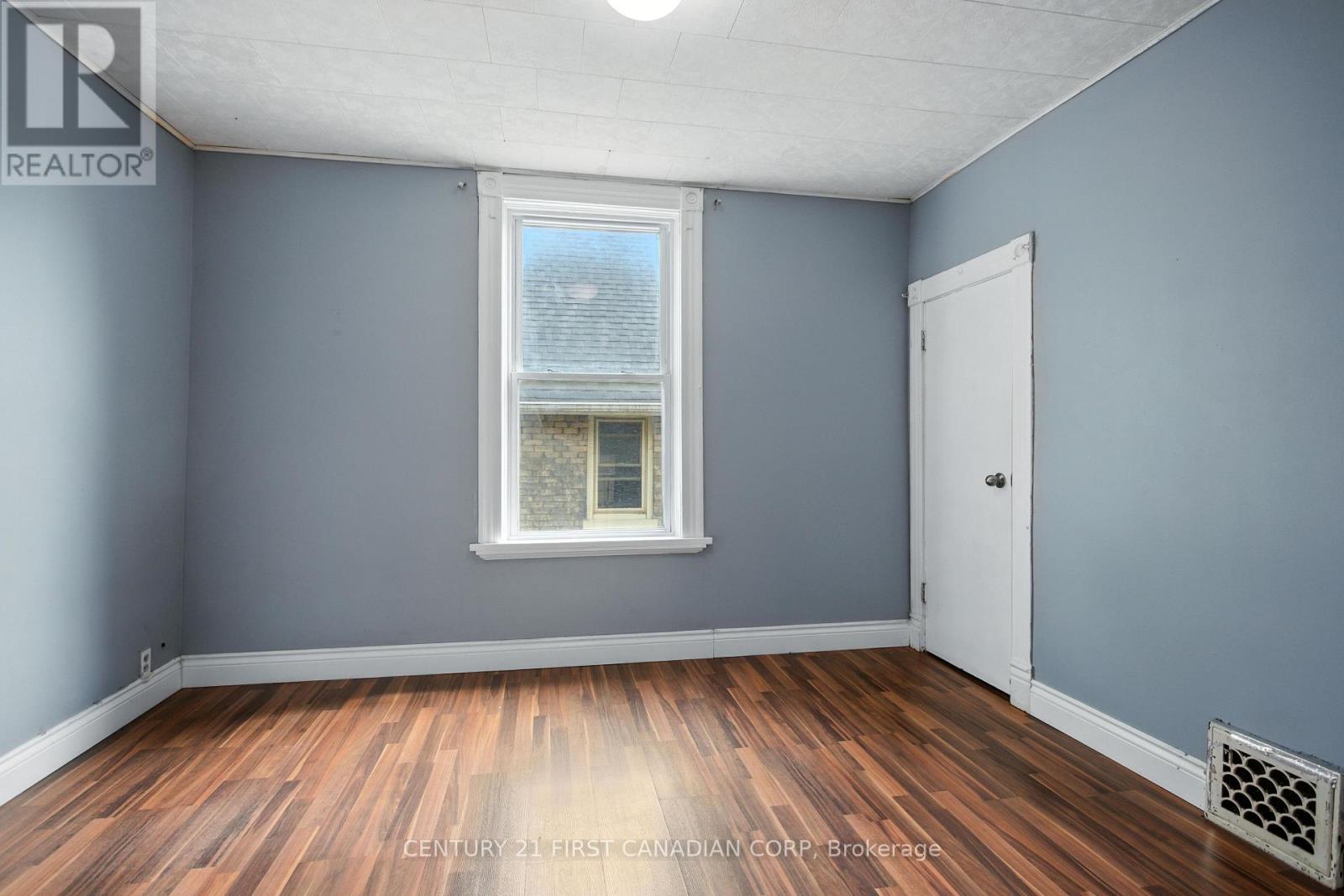 111 Wharncliffe Road, London North, Ontario  N6H 2A8 - Photo 23 - X12271022