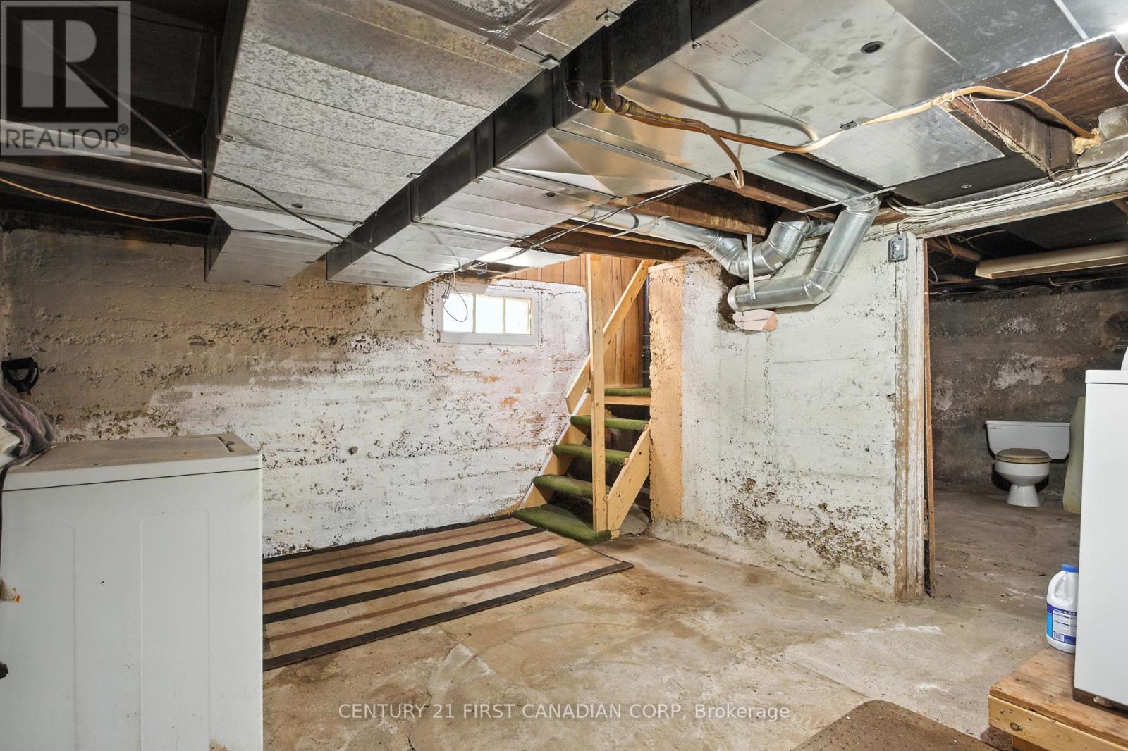 111 Wharncliffe Road, London North, Ontario  N6H 2A8 - Photo 29 - X12271022