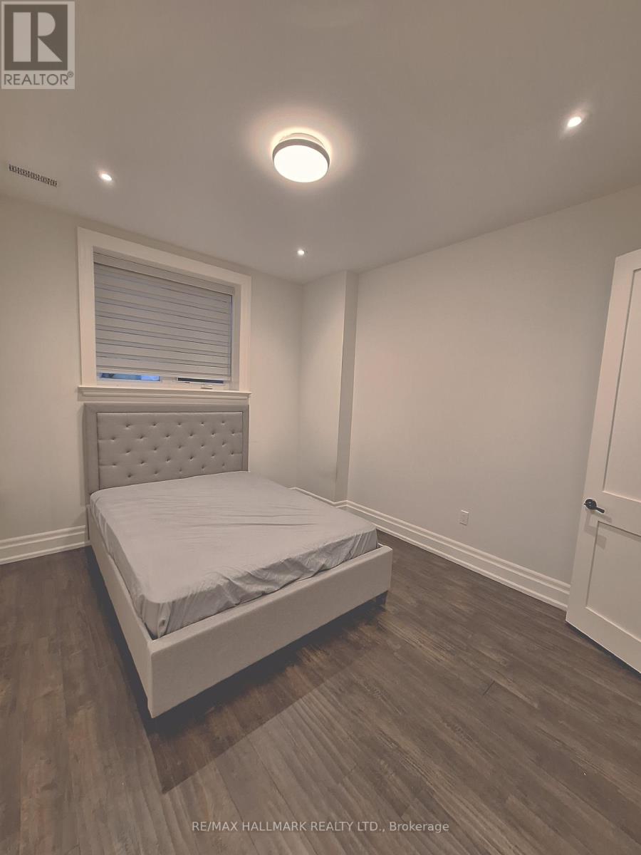 Lower - 38 Harrison Avenue, Mississauga, Ontario  L5H 2N9 - Photo 16 - W12270805
