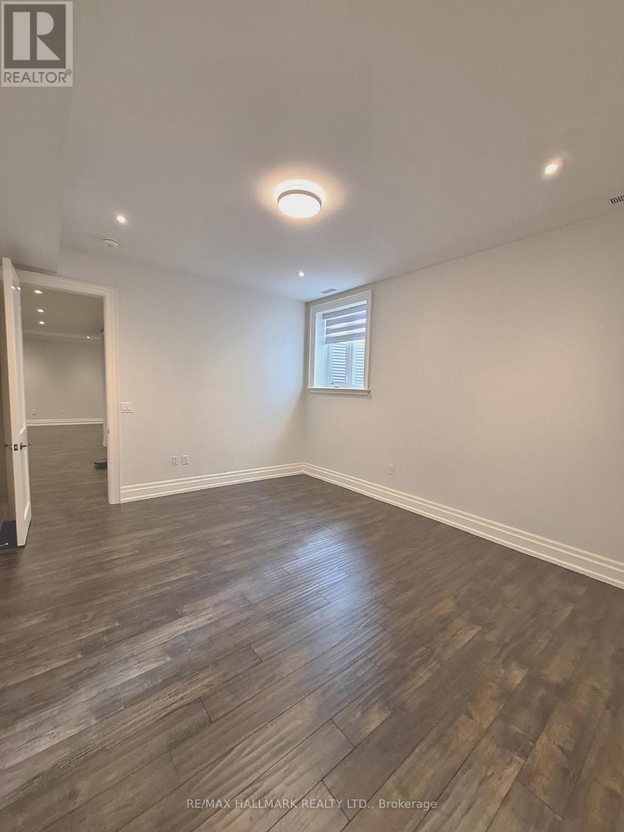 Lower - 38 Harrison Avenue, Mississauga, Ontario  L5H 2N9 - Photo 19 - W12270805