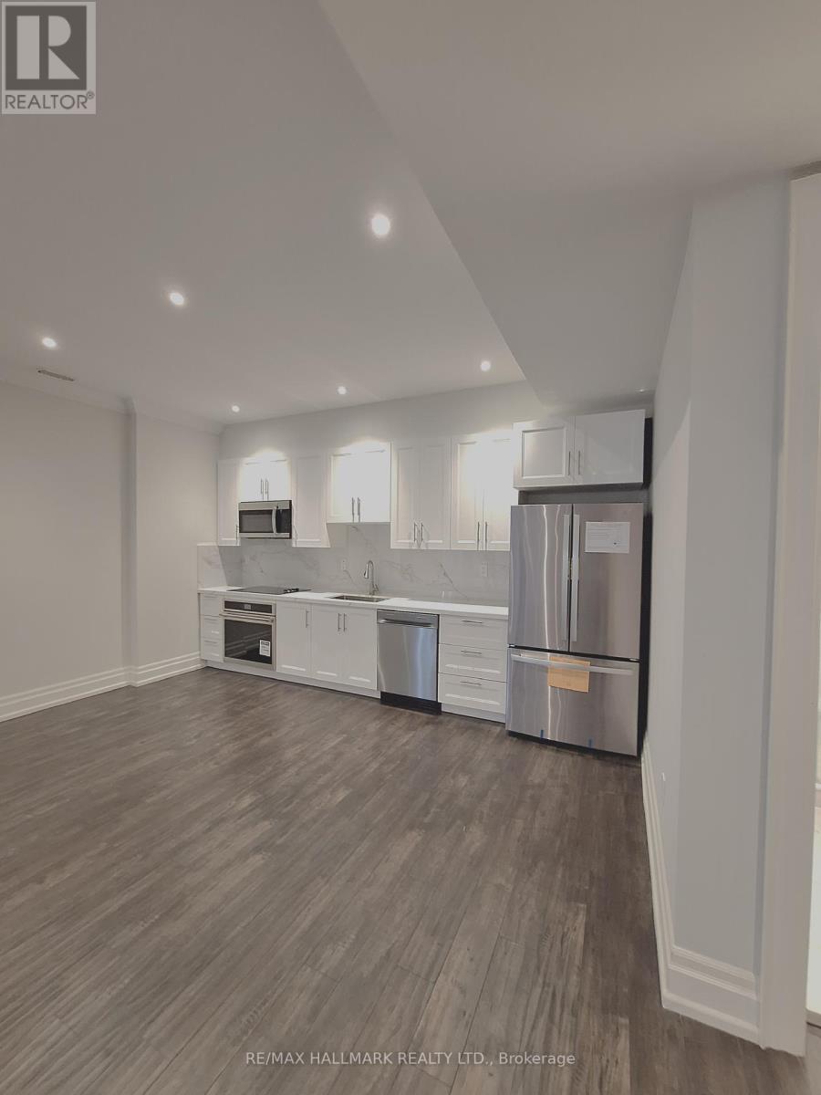 Lower - 38 Harrison Avenue, Mississauga, Ontario  L5H 2N9 - Photo 7 - W12270805
