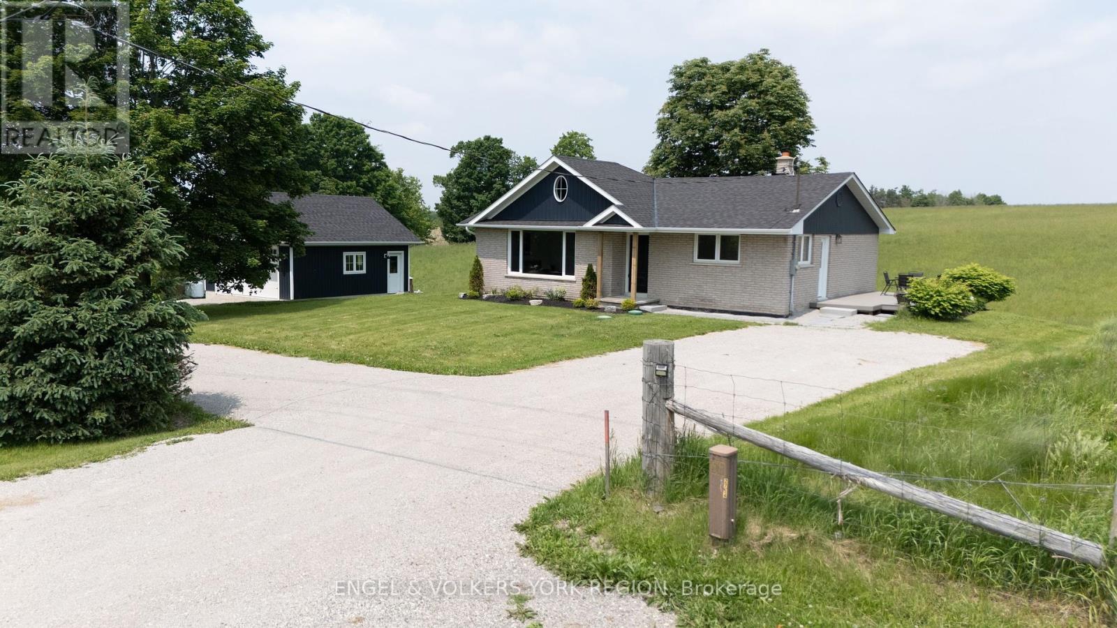 Property at 2754 COUNTY ROAD 89 image 3