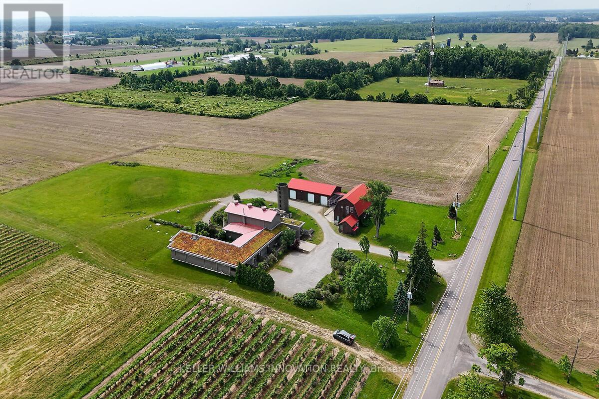 3749 Walker Road, Lincoln, Ontario  L0R 1B2 - Photo 5 - X12270980