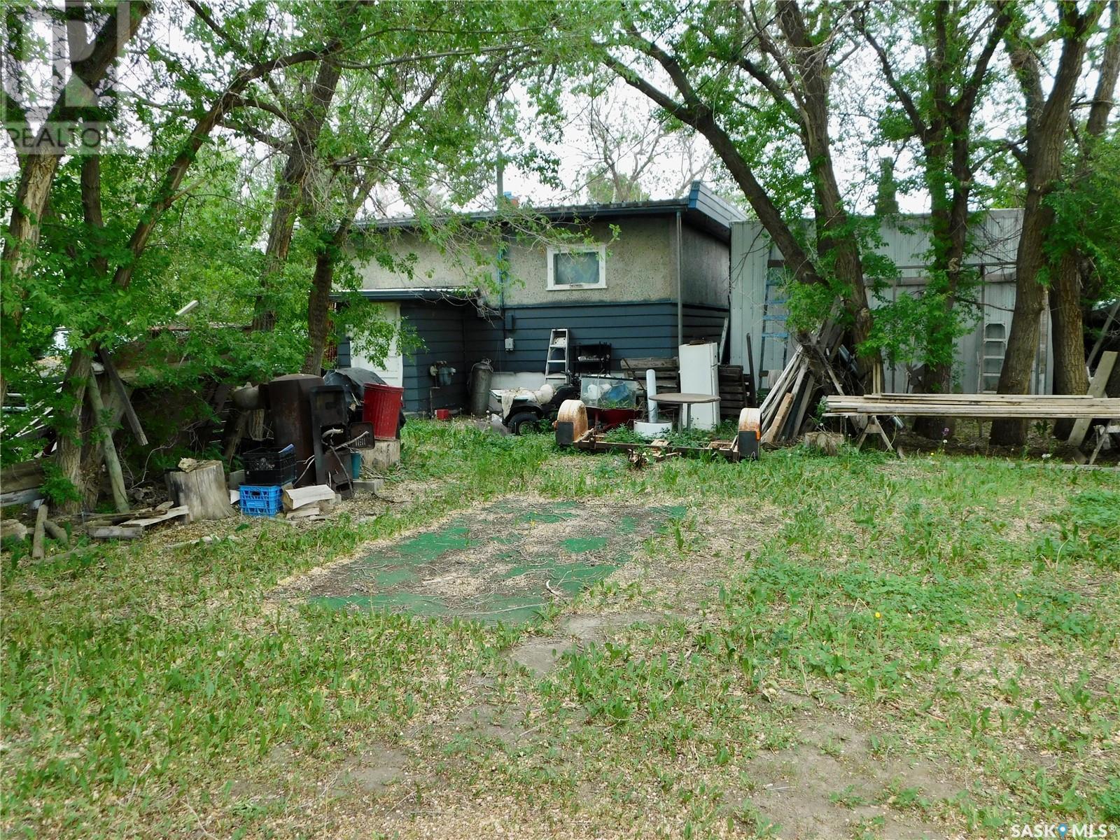 Property at 1004 2nd STREET N image 5