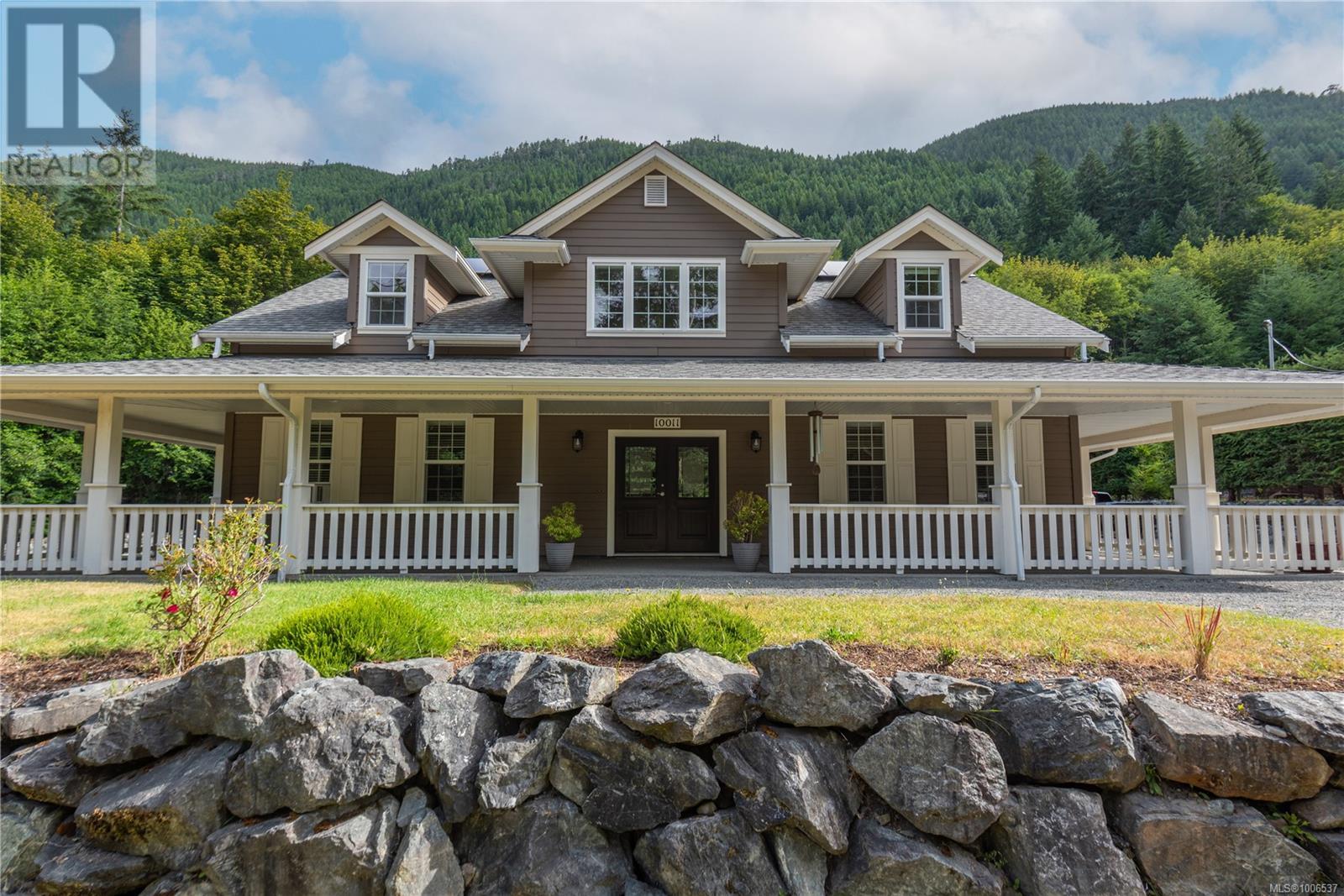 10011 Youbou Rd, Youbou, British Columbia