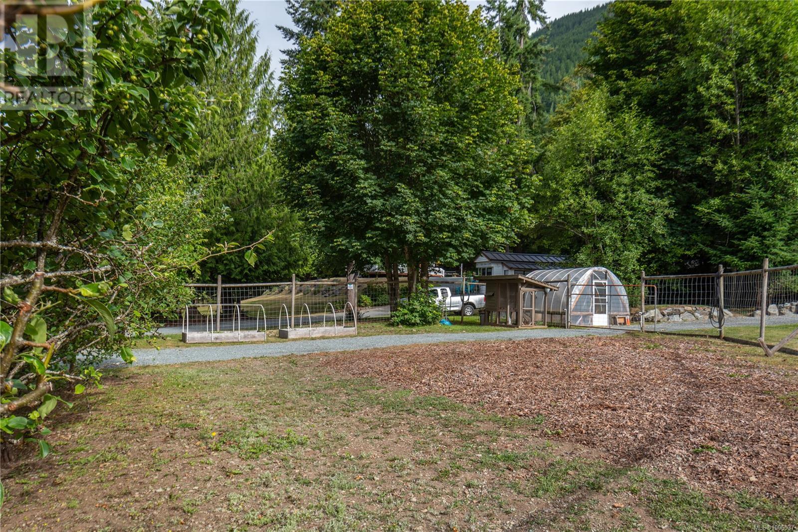 10011 Youbou Rd, Youbou, British Columbia  V0R 3E1 - Photo 40 - 1006537
