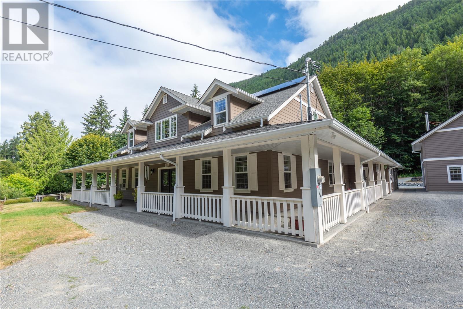 10011 Youbou Rd, Youbou, British Columbia  V0R 3E1 - Photo 36 - 1006537