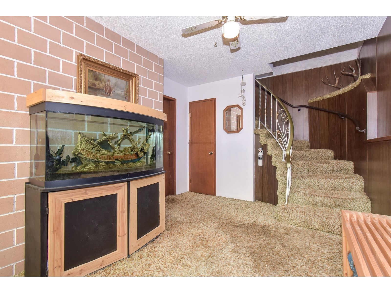 Property at 1236 LEE STREET image 2